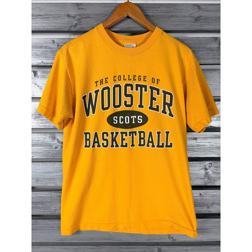 Vintage y2k TCX Apparel College of Wooster Scots Basketball T-Shirt Men M Yellow